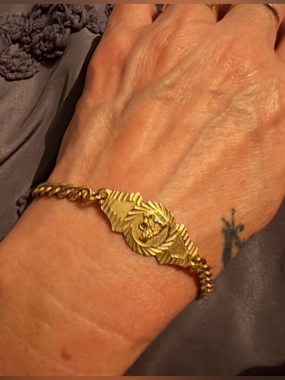 Real Solid 14k yellow gold San Barbara bracelet. Vintage Approx. 8”